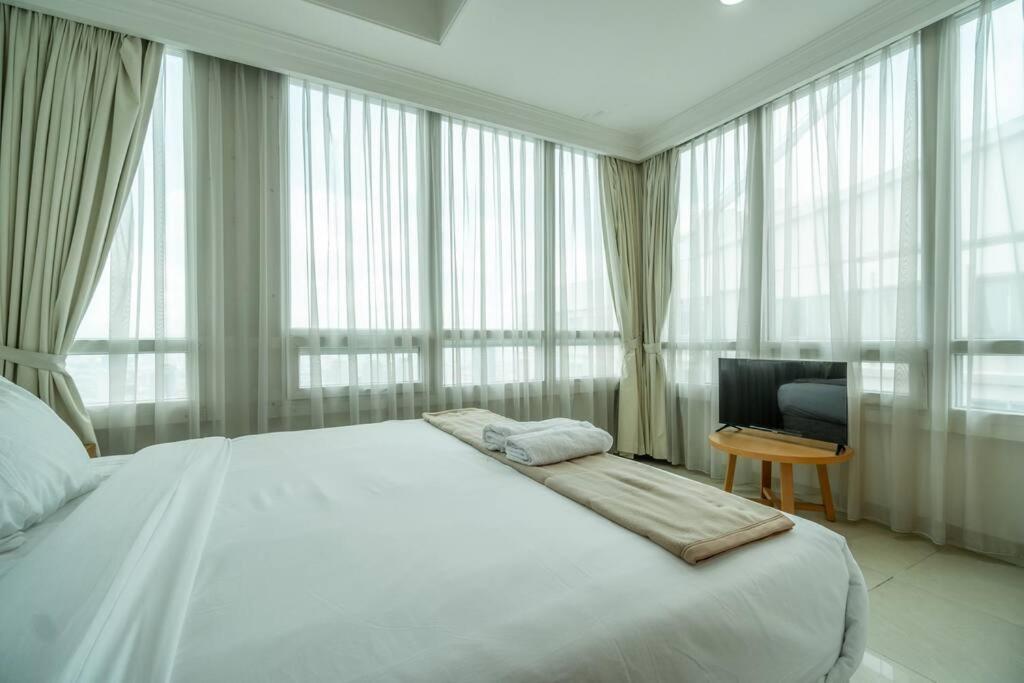 자카르타 Luxury 2Br Top Of Mall Kuningan Central Jkt, Scbd 아파트 외부 사진